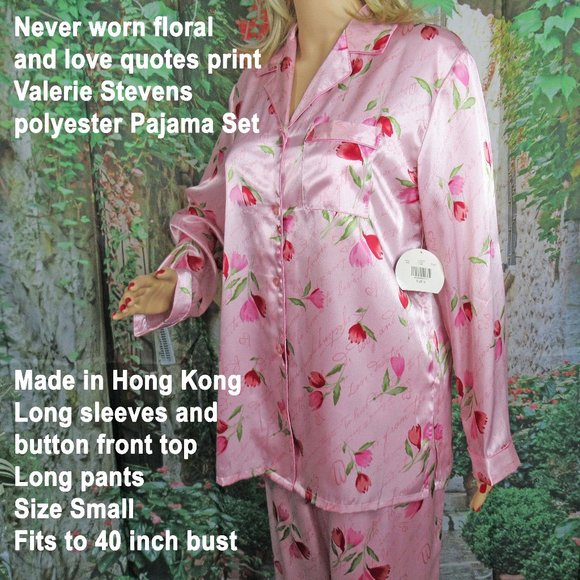 Valerie Stevens Intimates & Sleepwear Pajama Set Never Worn Floral